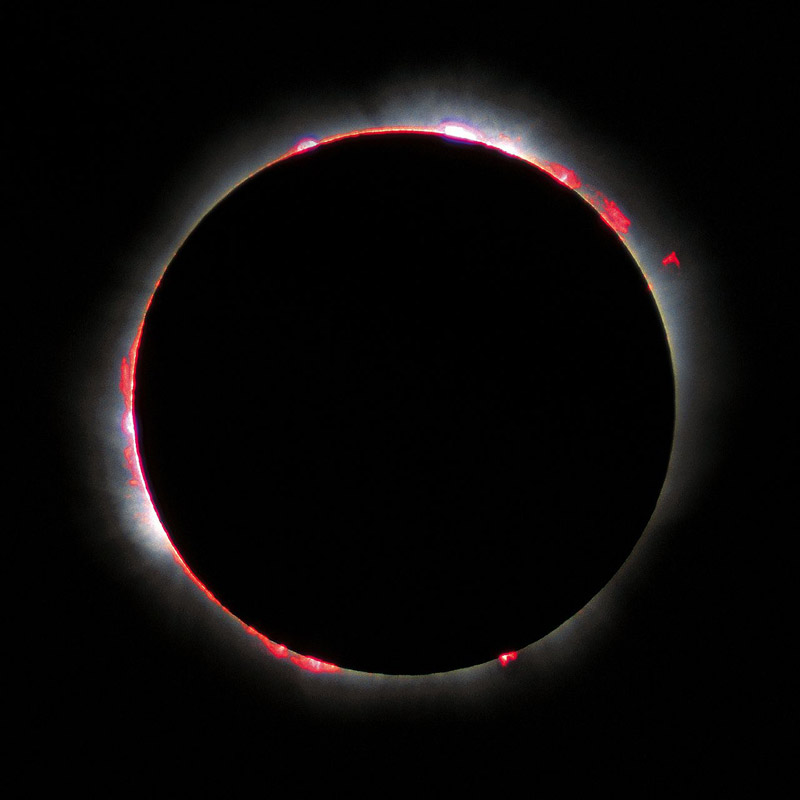 Red Ring of the Sun's Chromosphere