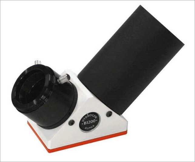 A solar diagonal removes the comb of wavelengths passed by a solar H-alpha
filter/etalon