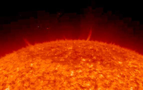 Spicules at the limb of the Sun