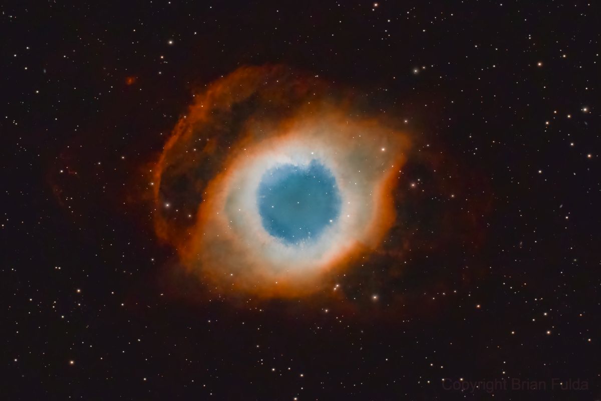 NGC 7293 (Helix Nebula)