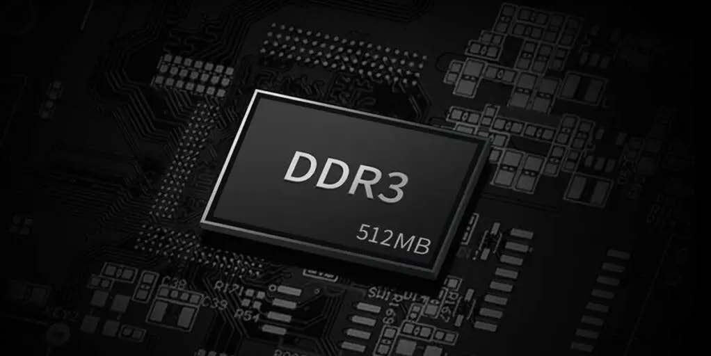 Circuit board saying DDR3 512mb.